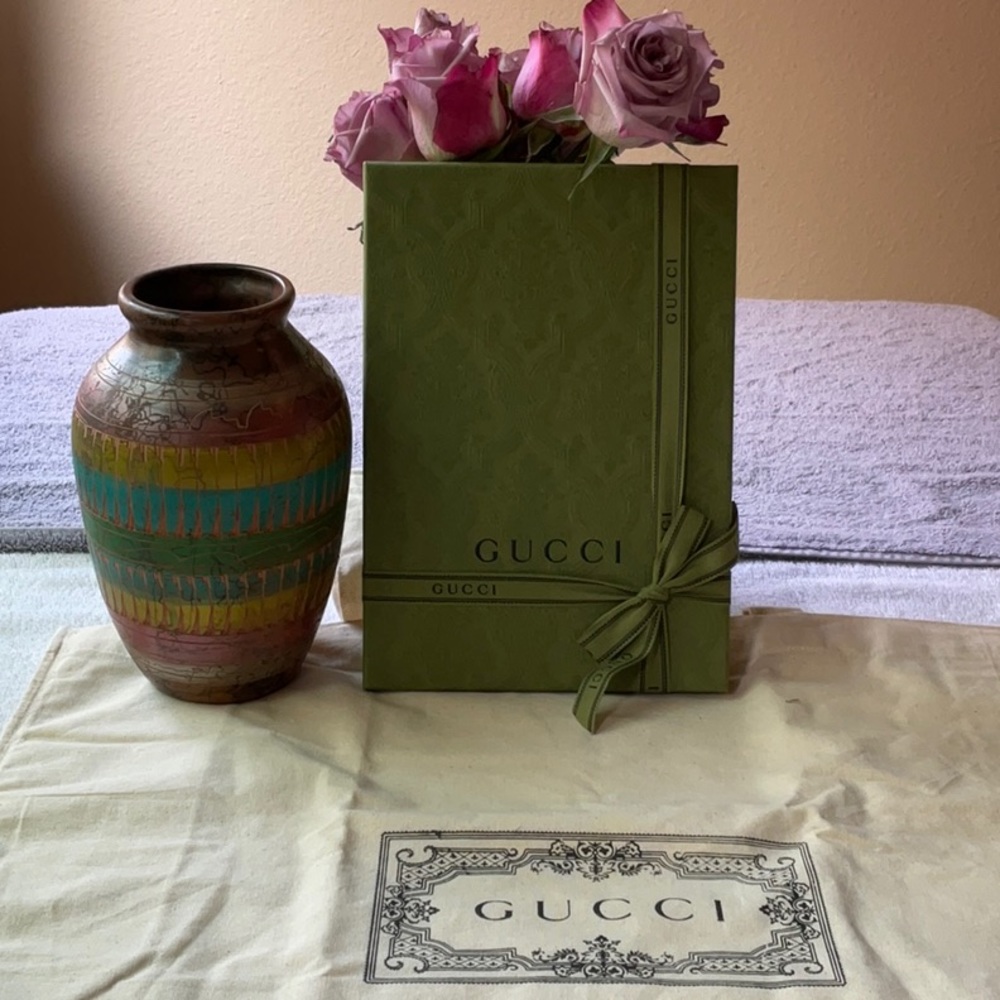 🍃GUCCI TOTE & BOX 🍃
